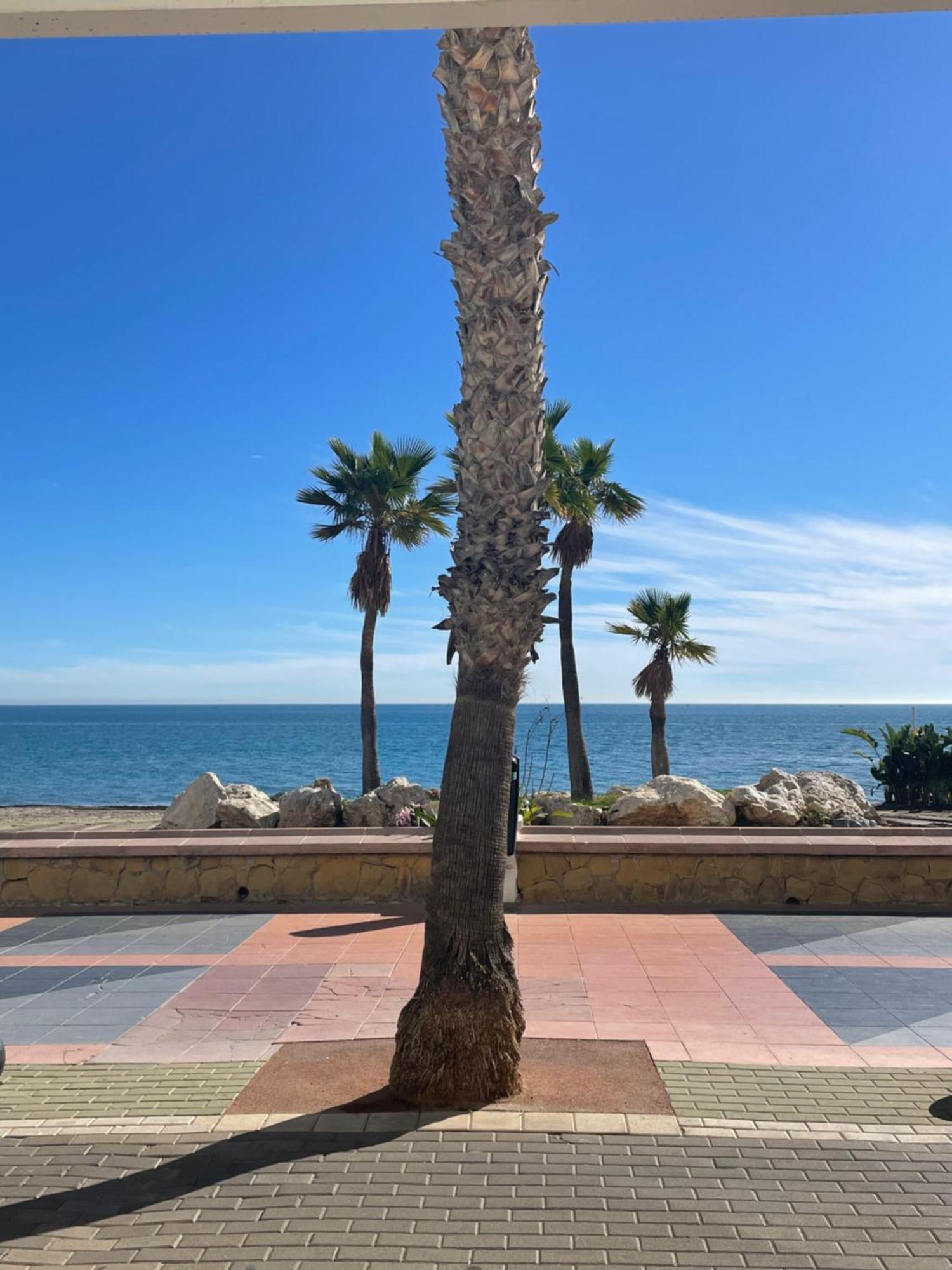Apartamento Moderno Piso Mirando Al Mar Torremolinos Exterior foto